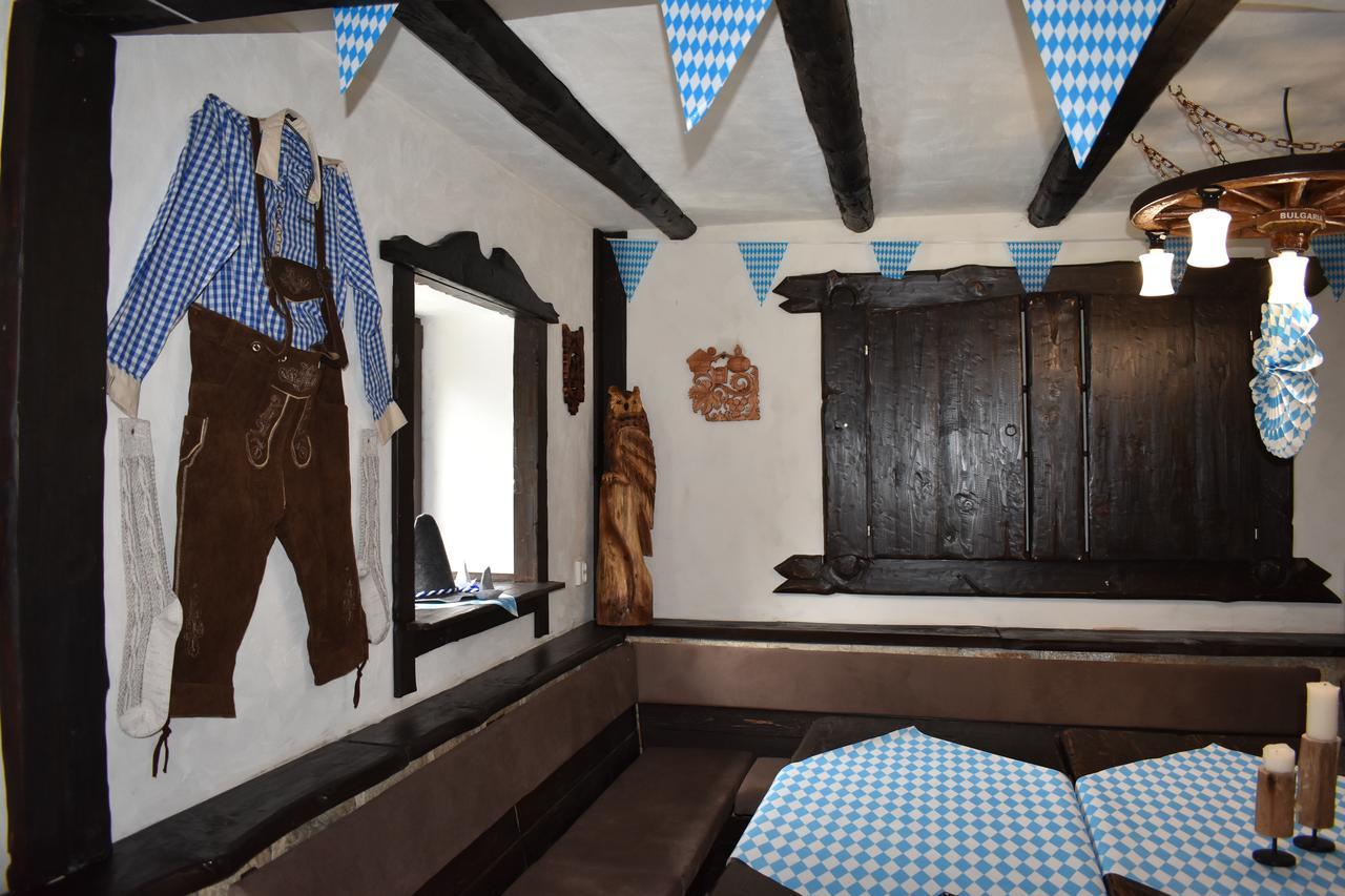 Bavaria House Hotel Говедарци Екстериор снимка
