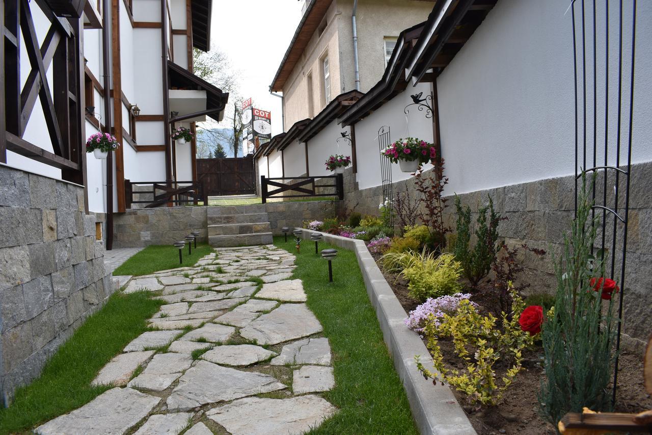 Bavaria House Hotel Говедарци Екстериор снимка