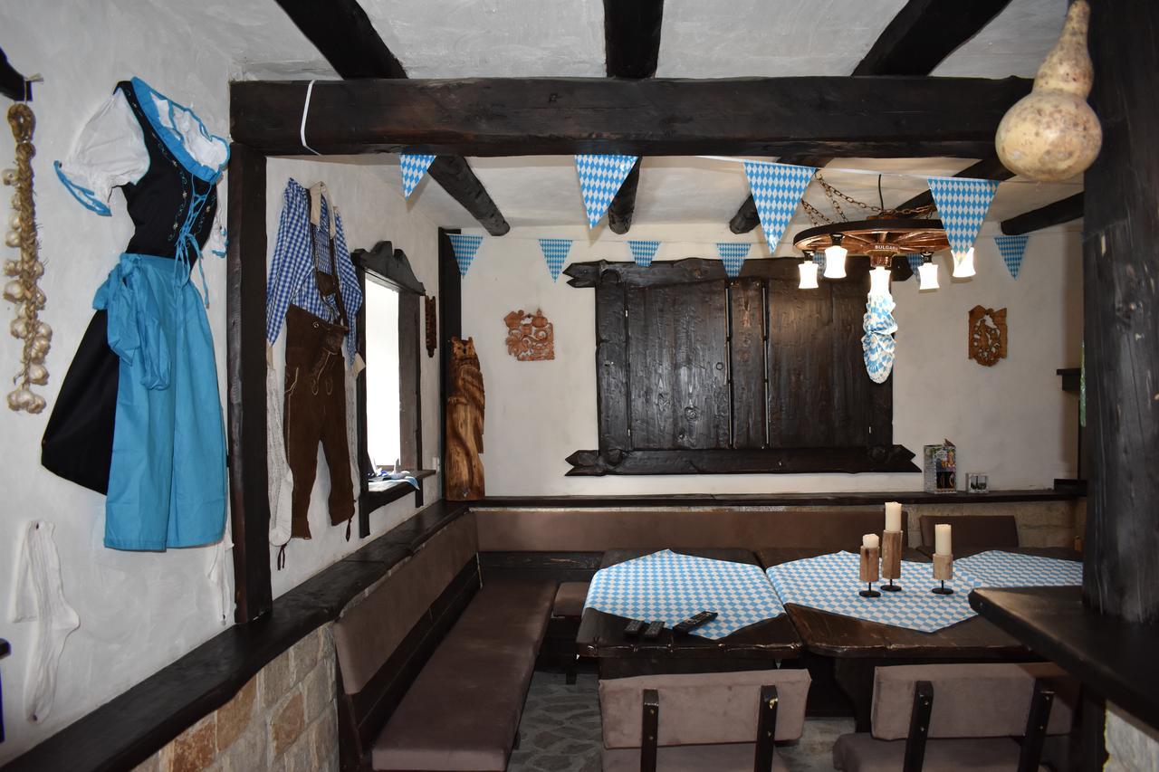 Bavaria House Hotel Говедарци Екстериор снимка
