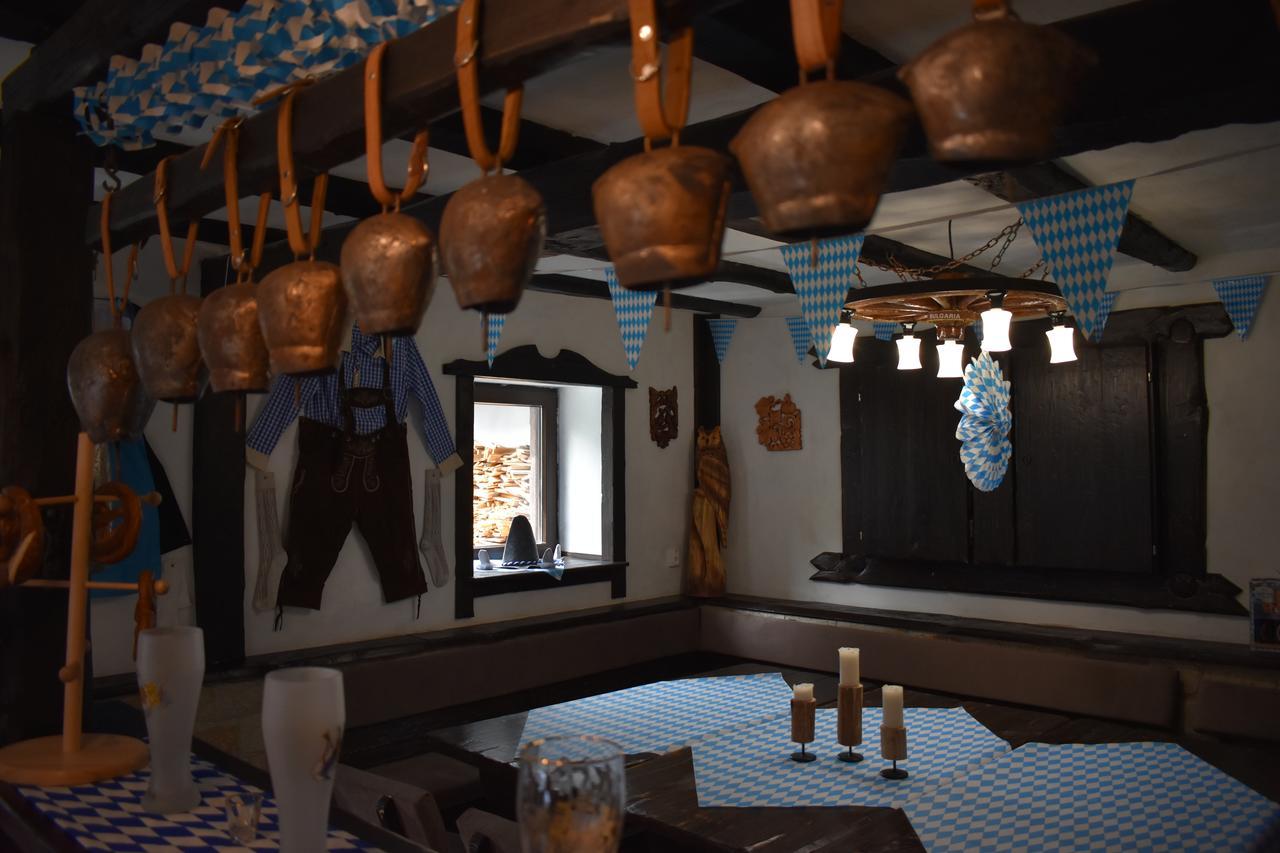 Bavaria House Hotel Говедарци Екстериор снимка